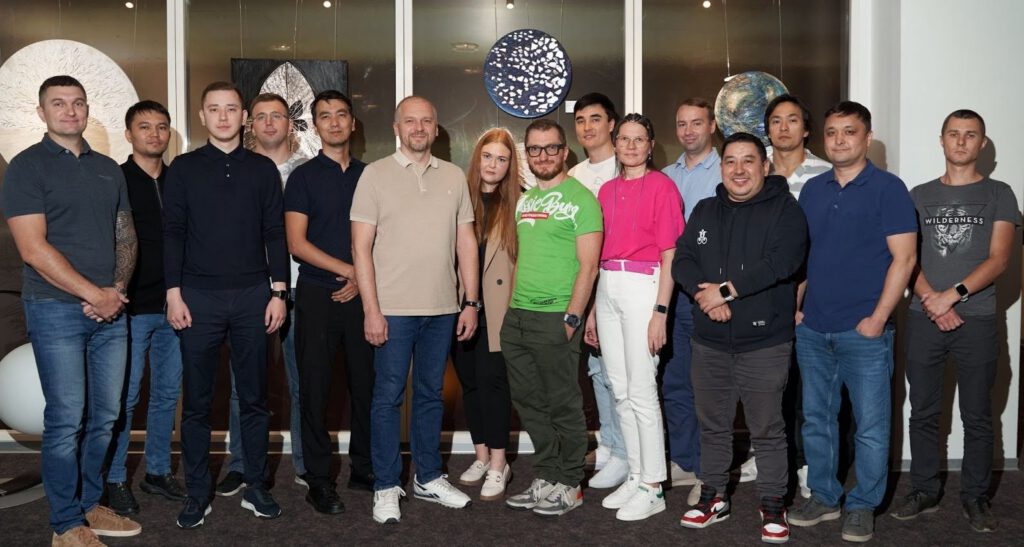 Перспективные кейсы в CVM: Eastwind провёл ежегодное обучение оператора Kcell